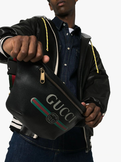 GUCCI logo-print leather belt bag outlook