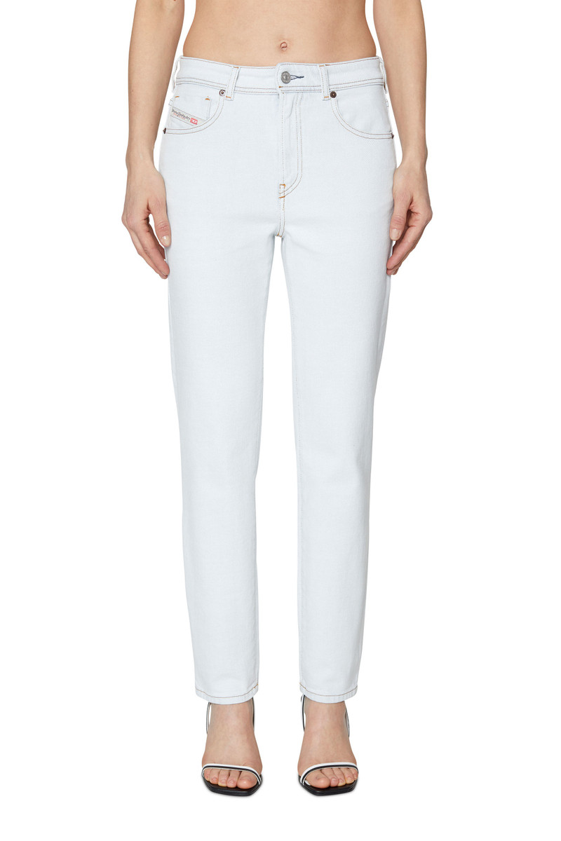 2004 09C06 TAPERED JEANS 3