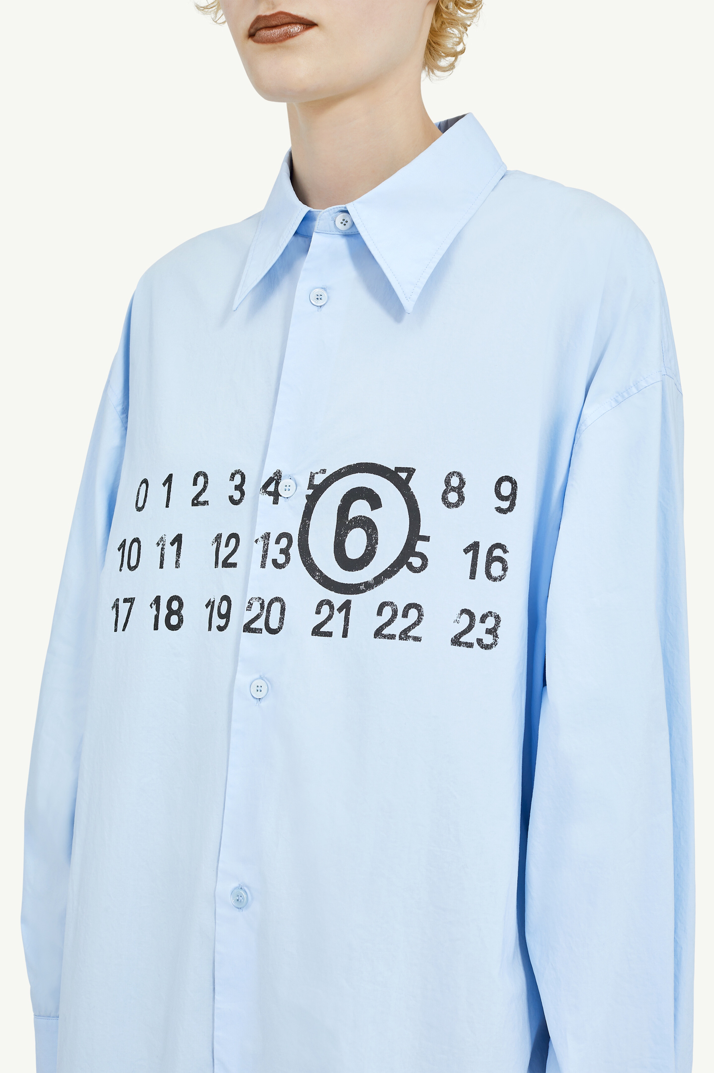 MM6 MAISON MARGIELA Numeric signatureTシャツ MM6 Maison Margiela Numeric Signature T-shirt | REVERSIBLE