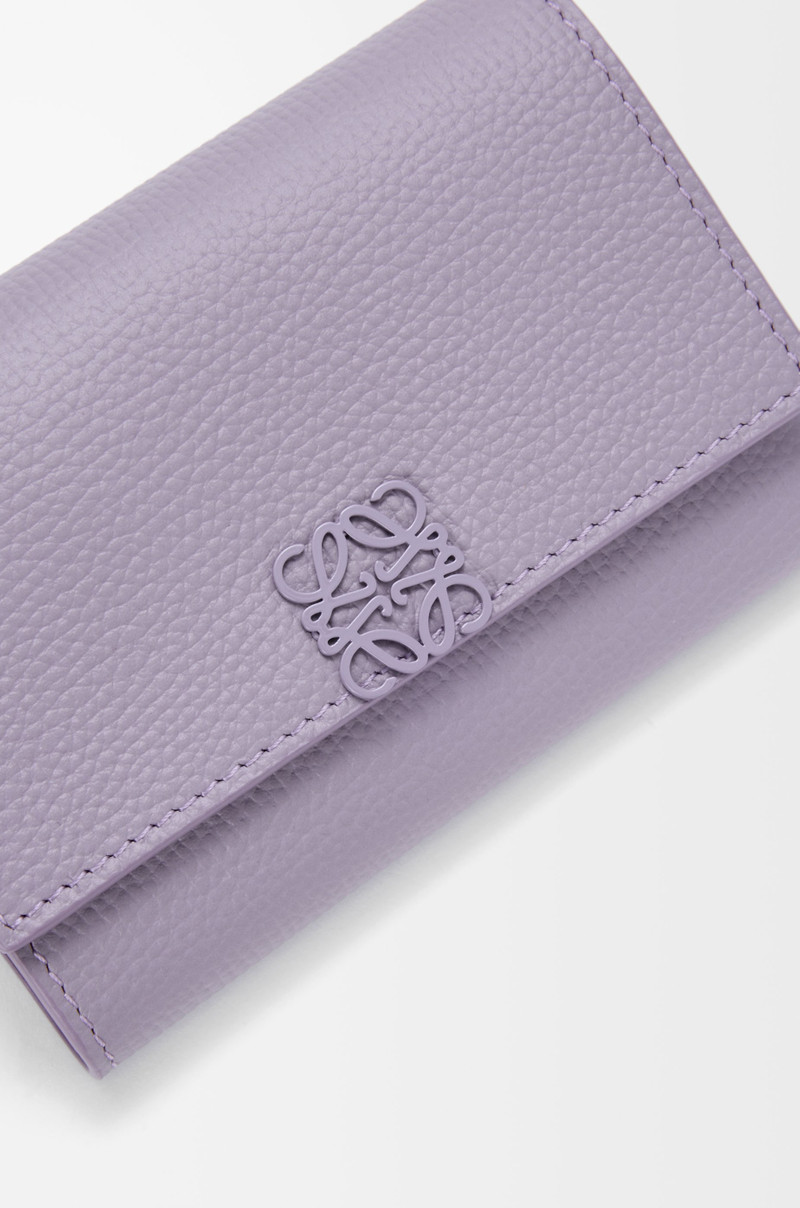 Anagram small vertical wallet in pebble grained calfskin 5