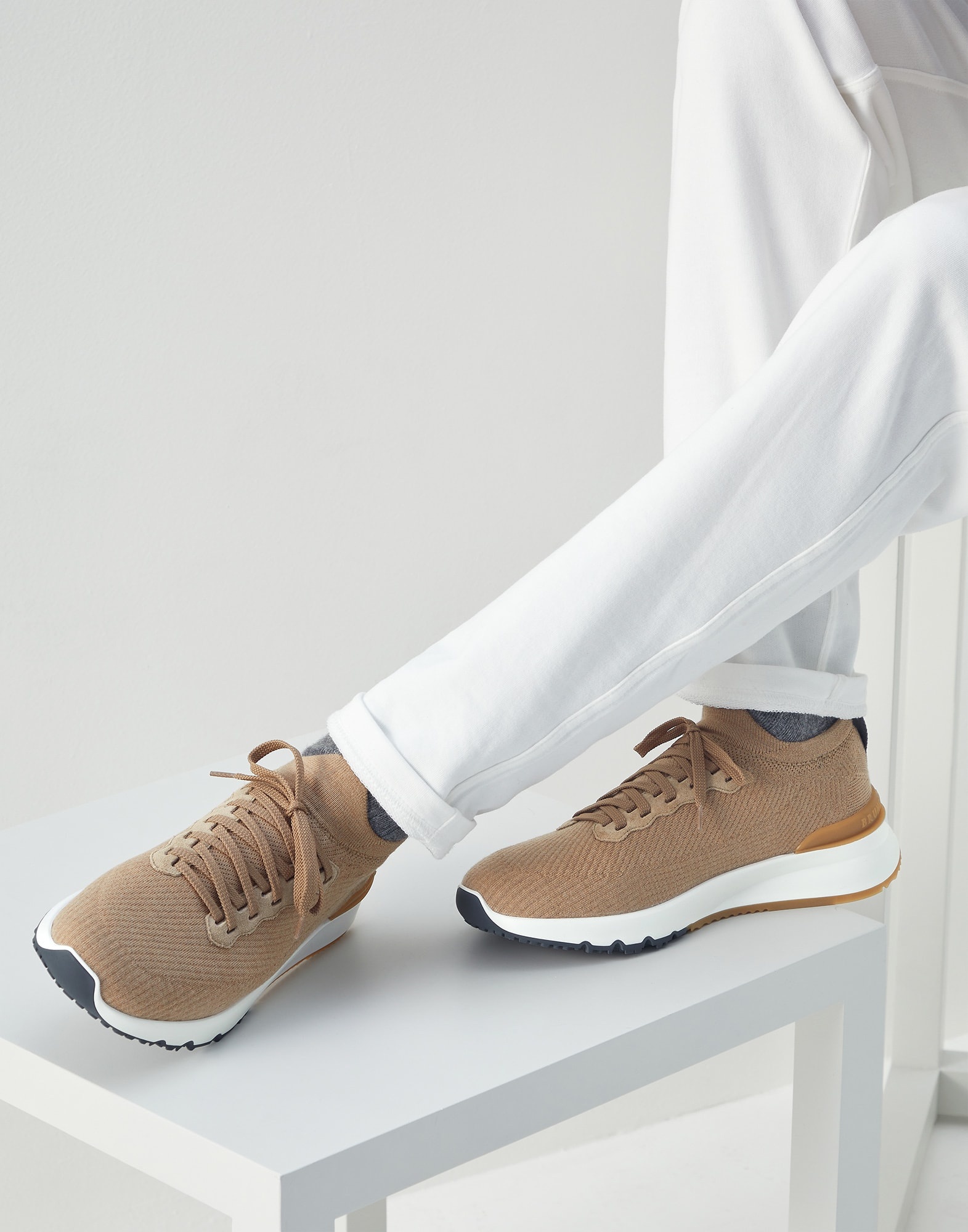 Wool knit and suede runners with warm inner lining - 4