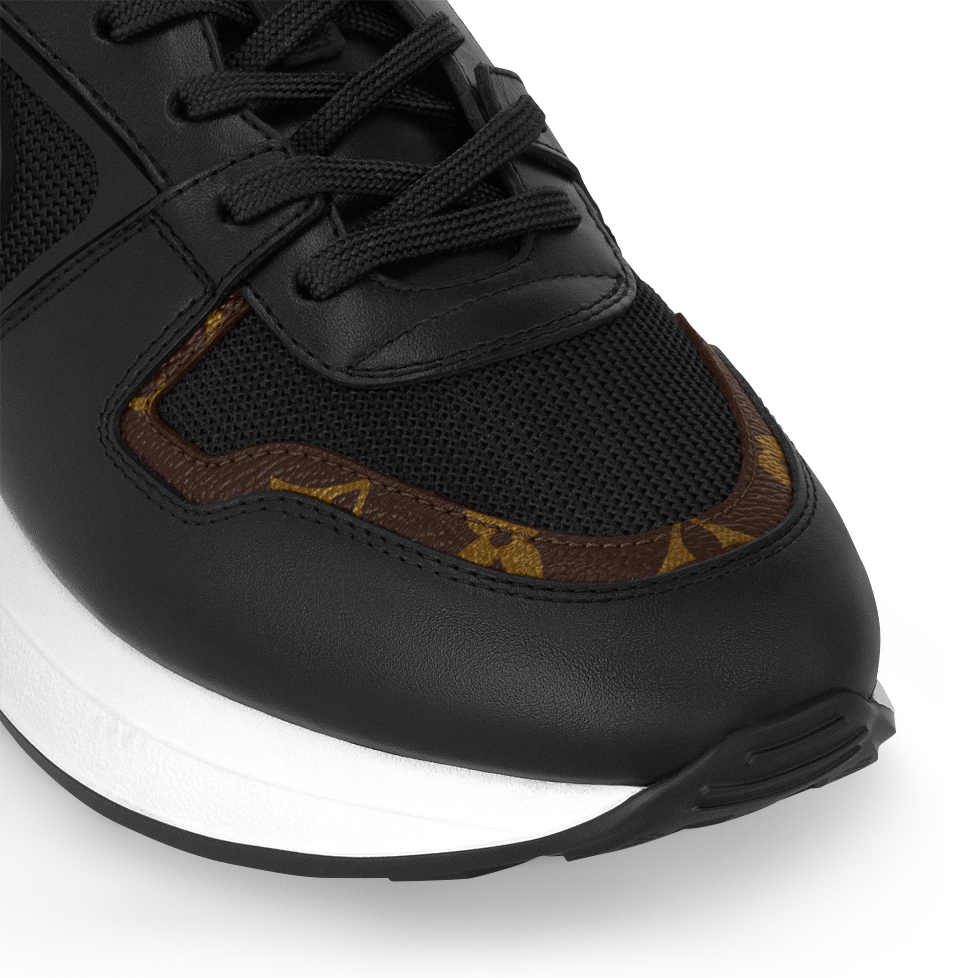 Neo Run Away Sneaker - 5