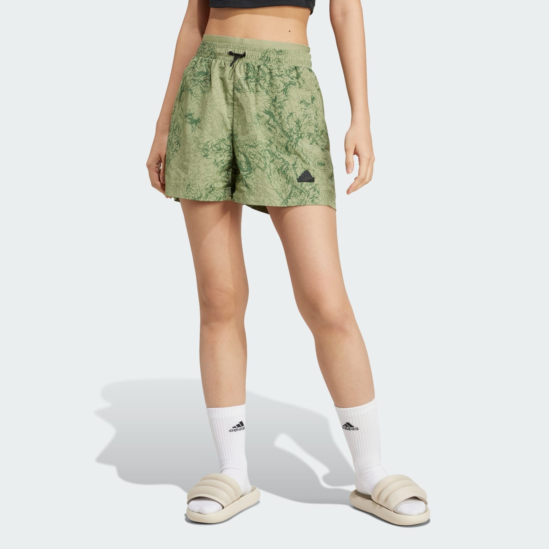 City Escape Woven Shorts - 2