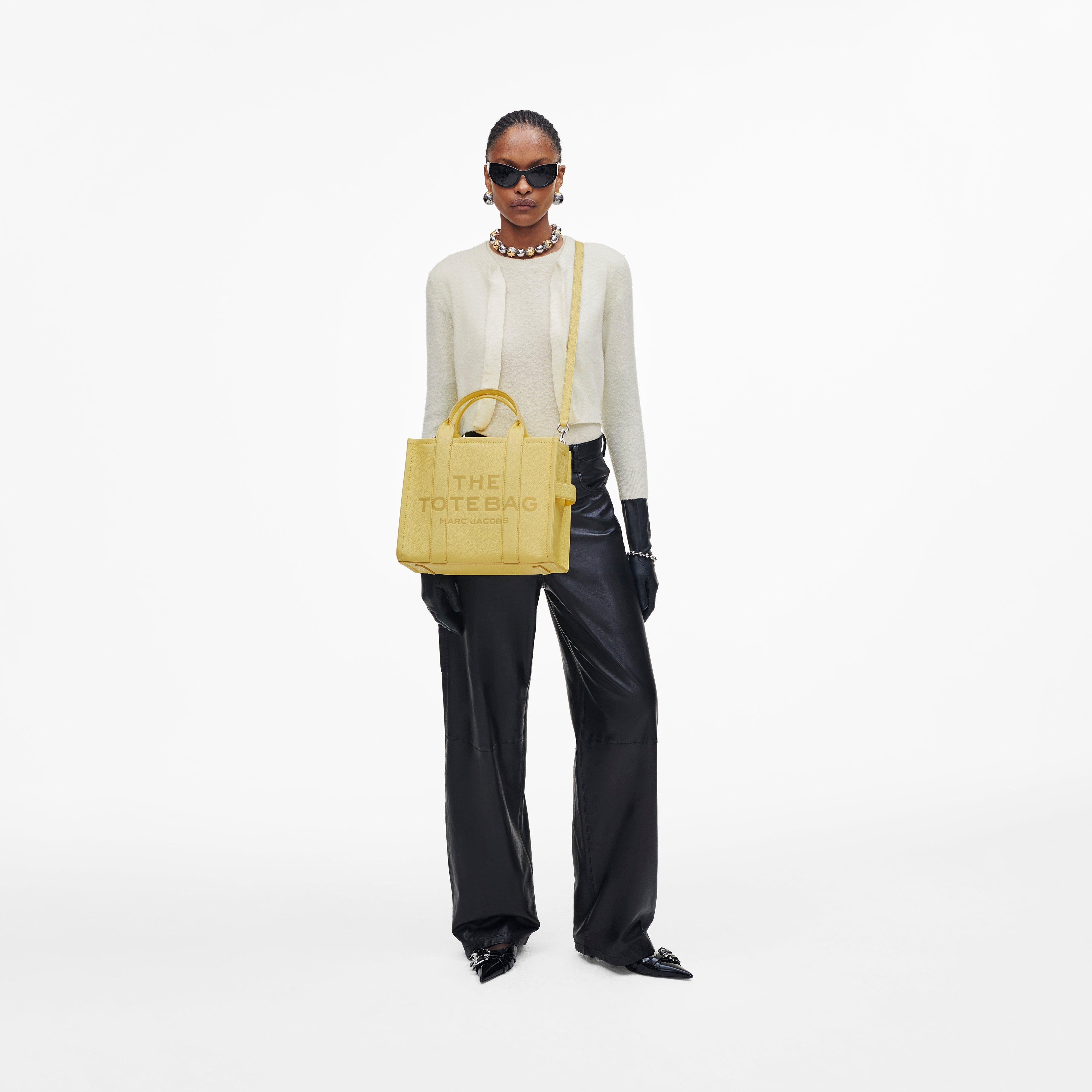 THE LEATHER MEDIUM TOTE BAG - 8