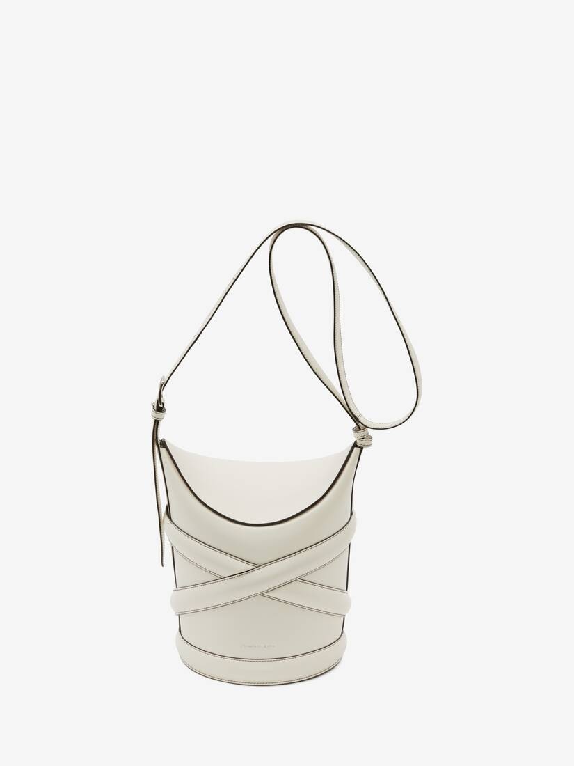 The Curve in White - 1