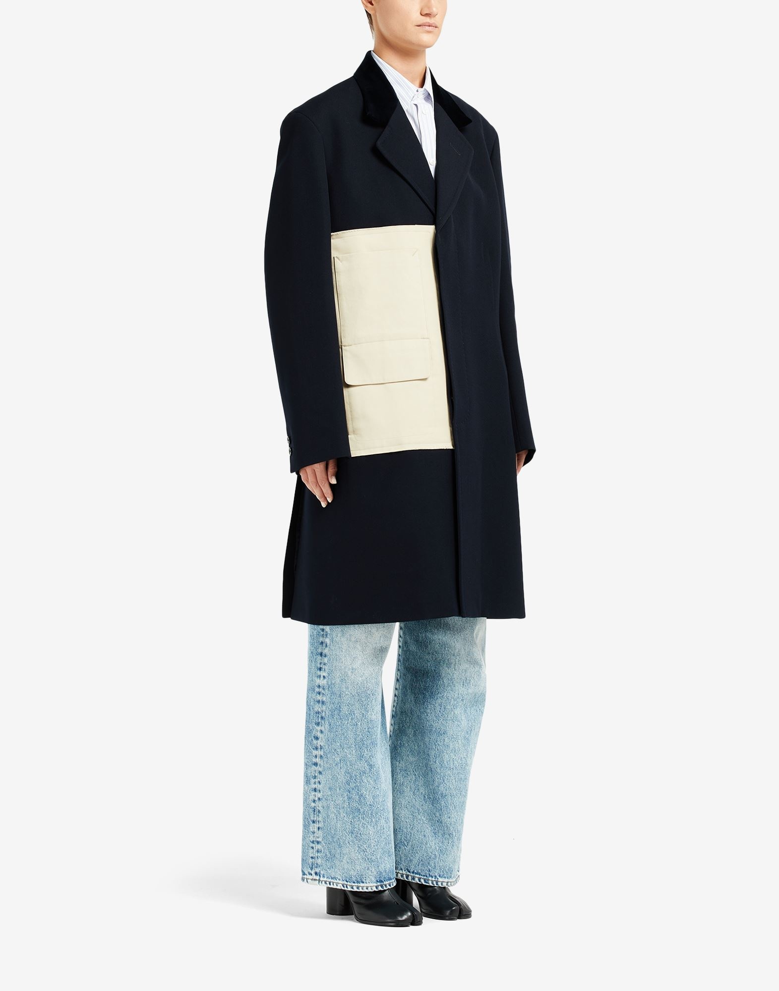Tricotine Coat with Velvet Collar and Side Pocket - 3