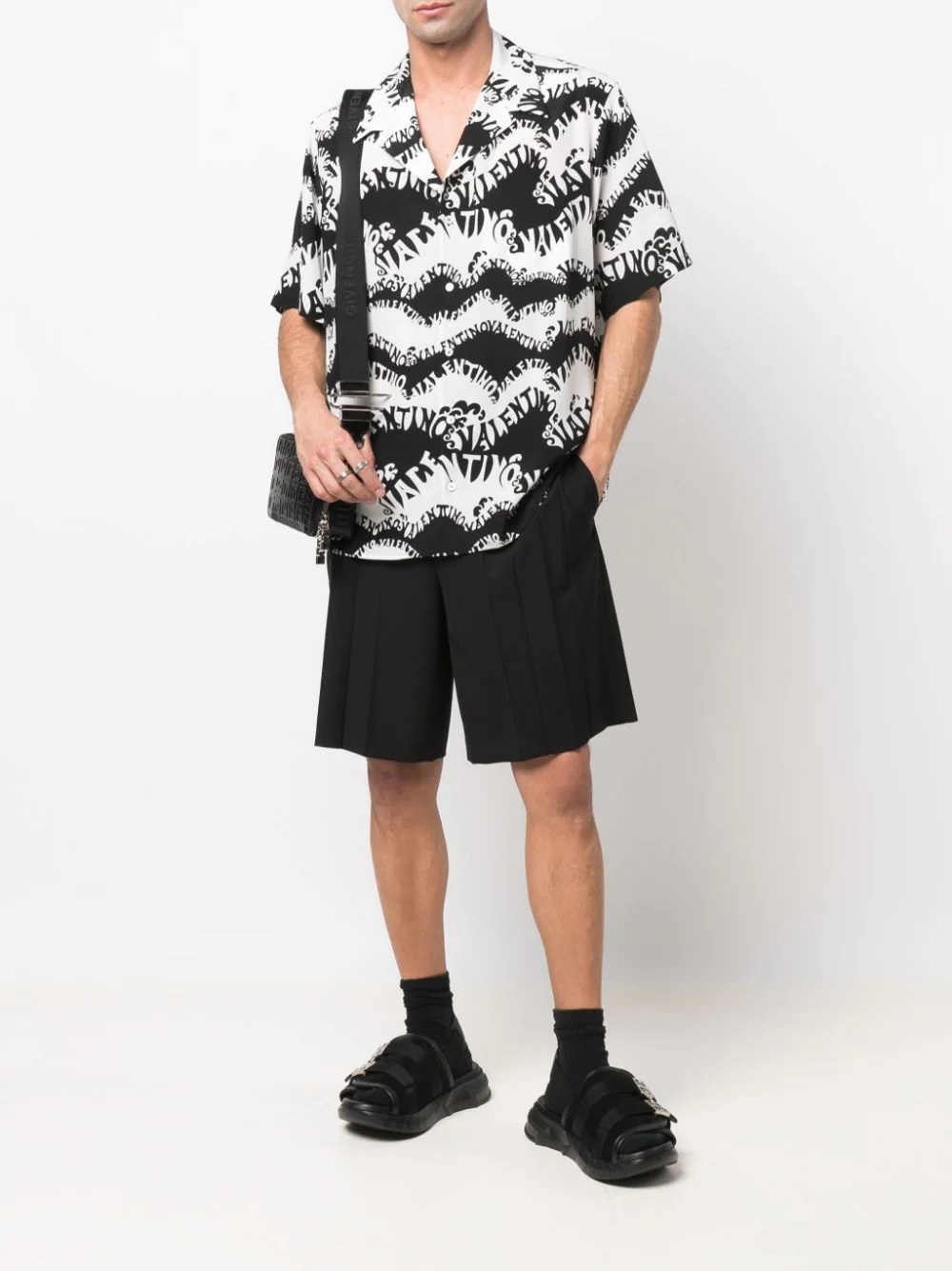 logo-print short-sleeve shirt - 2