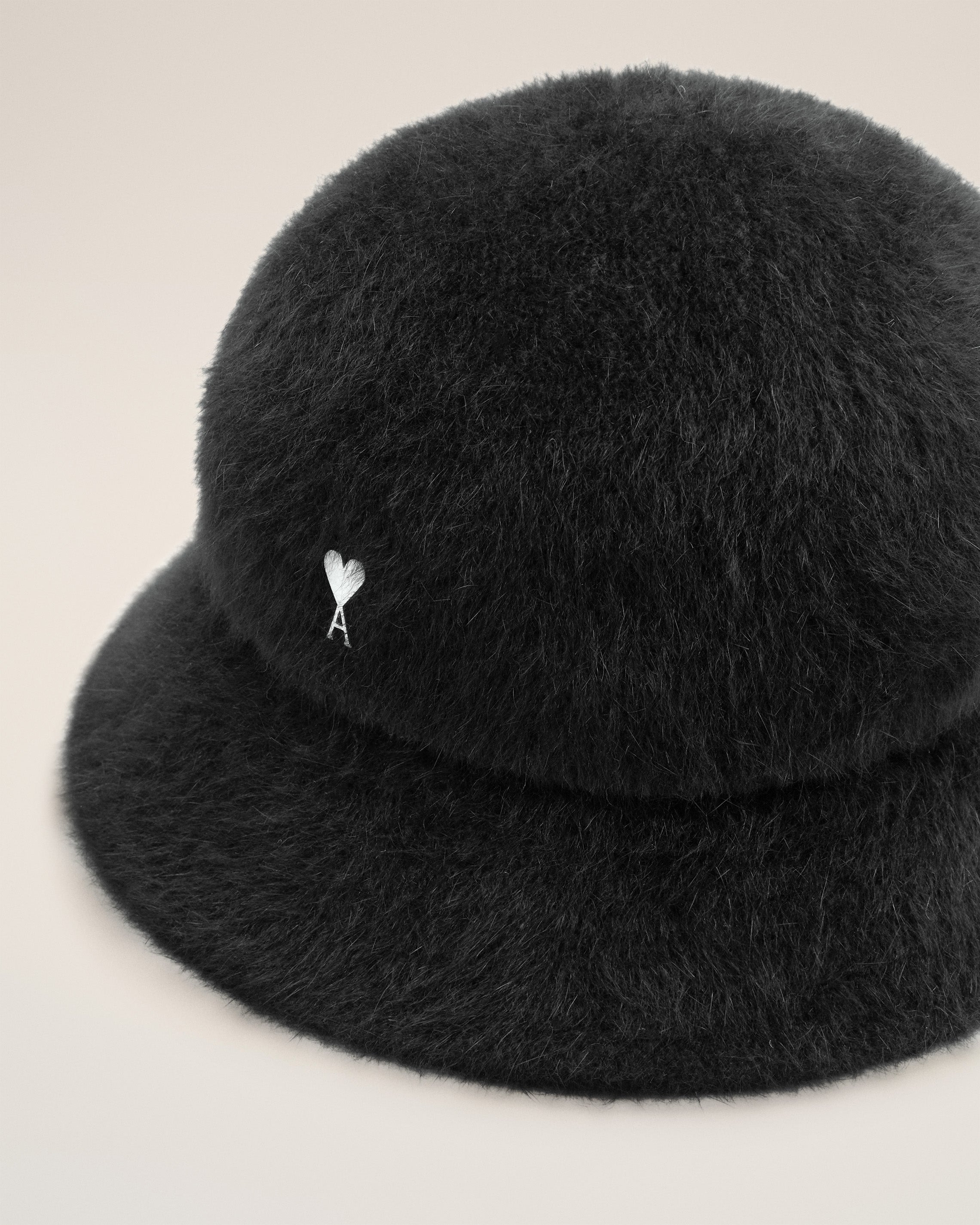 AMI DE COEUR STUD BUCKET HAT - 3
