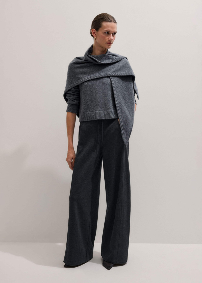 Barrel-Leg Pant 3
