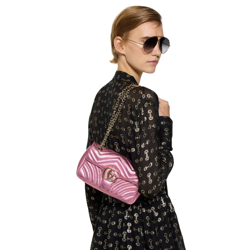 GG Marmont medium shoulder bag 5