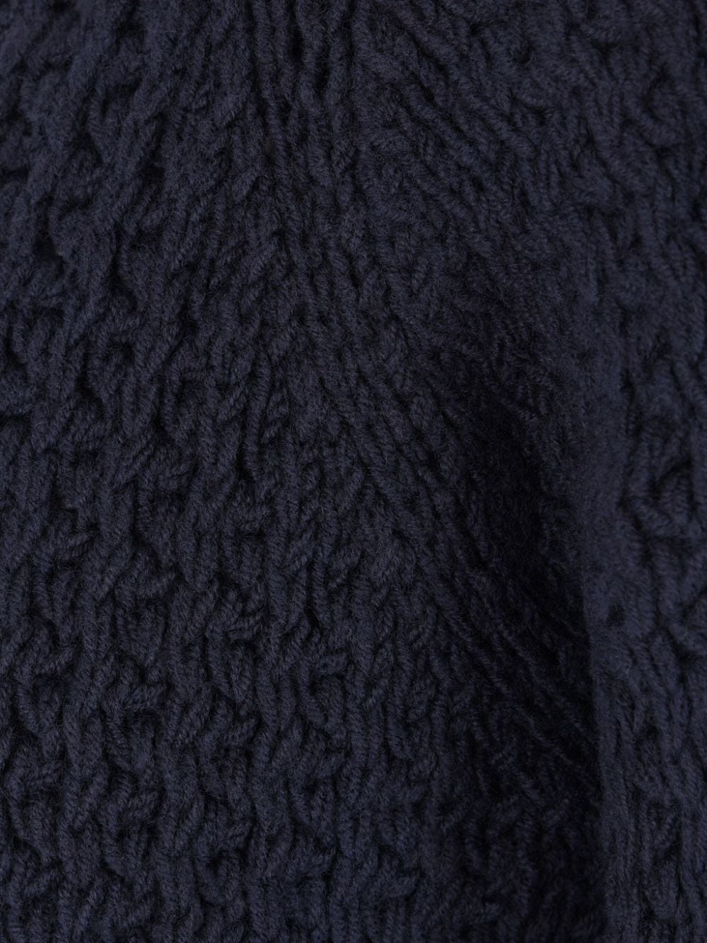 round-neck long-sleeved sweater - 4