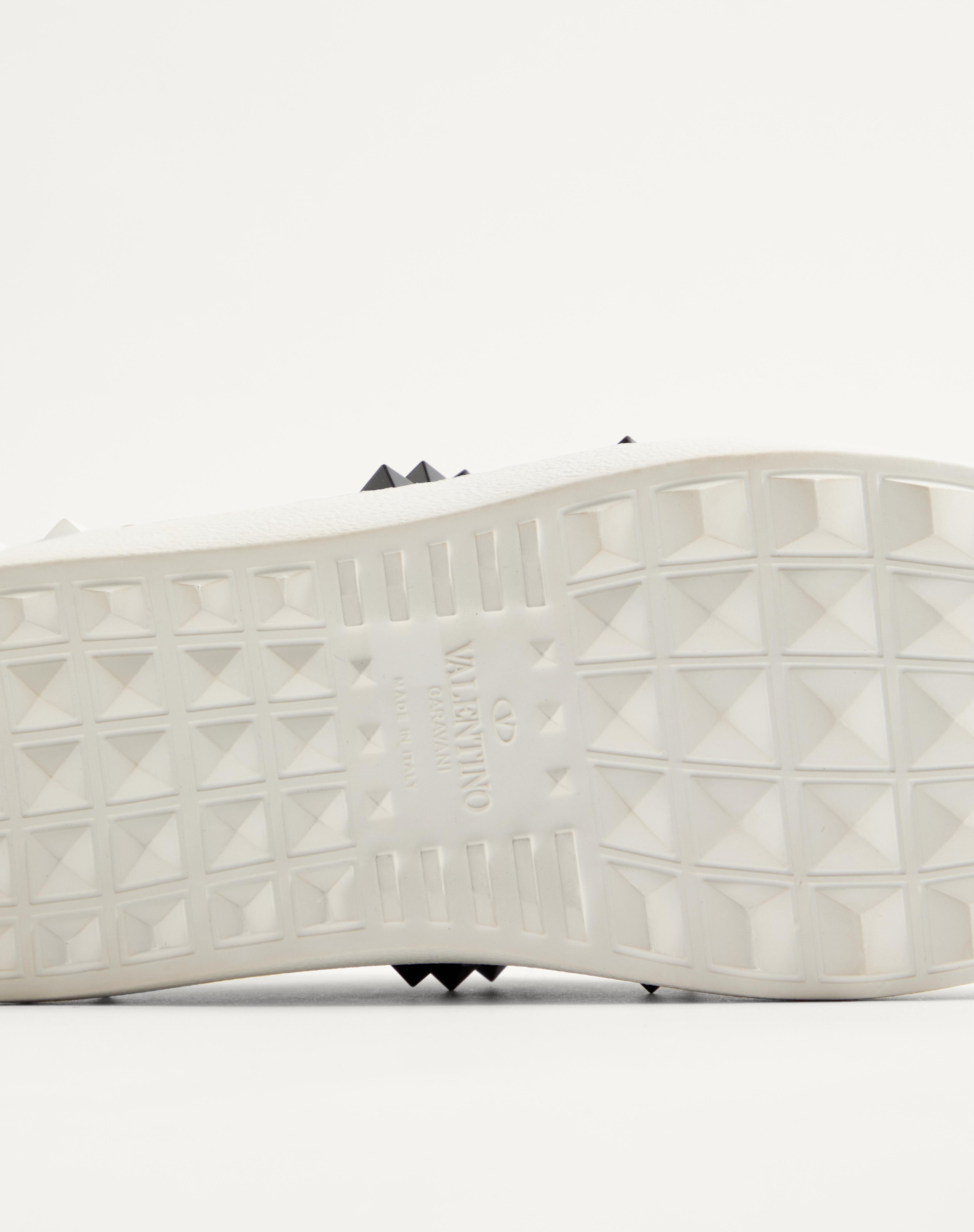 ROCKSTUD UNTITLED SNEAKER IN CALFSKIN LEATHER WITH TONAL STUDS - 4