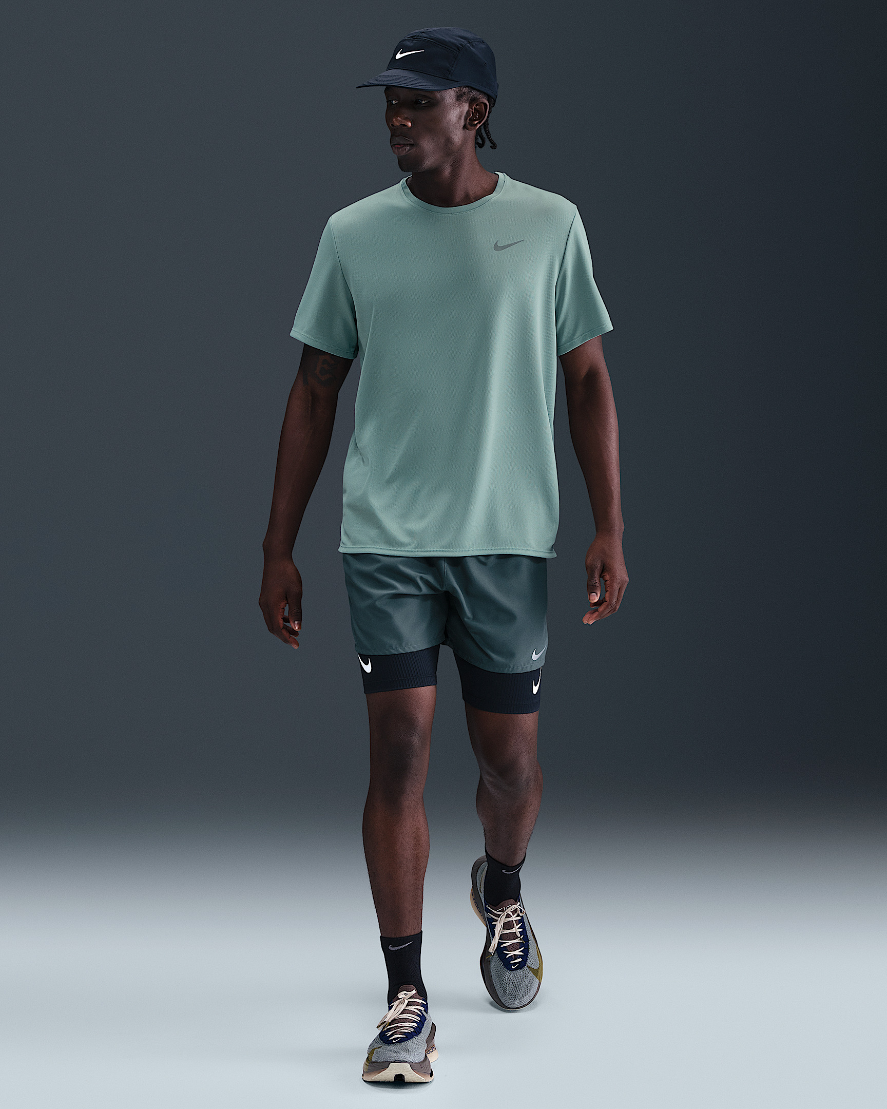 Nike Miler Men's Dri-FIT UV Short-Sleeve Running Top - 4