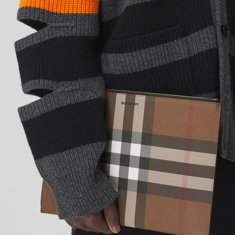 Large Check Zip Pouch 4