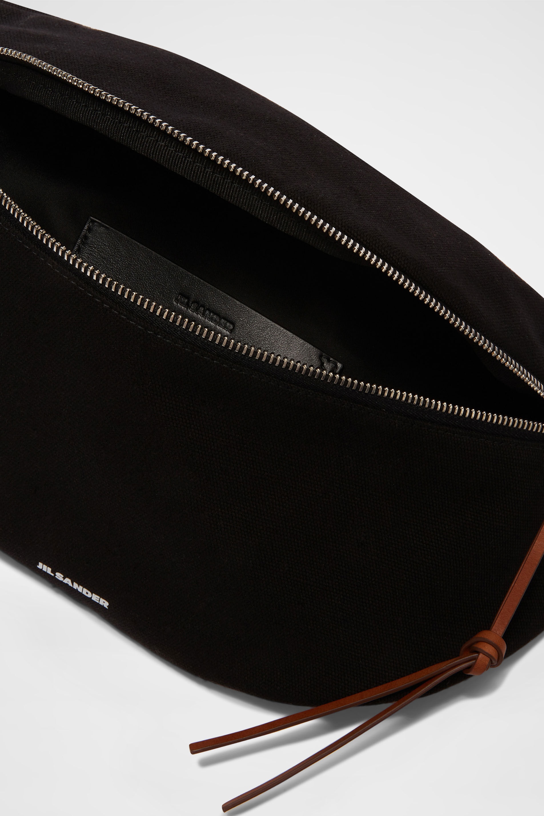 Belt Bag Medium 3