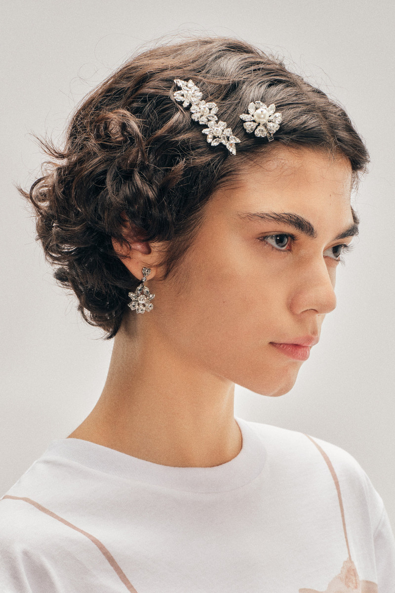 Simone Rocha Heartbloom Hair Clip outlook