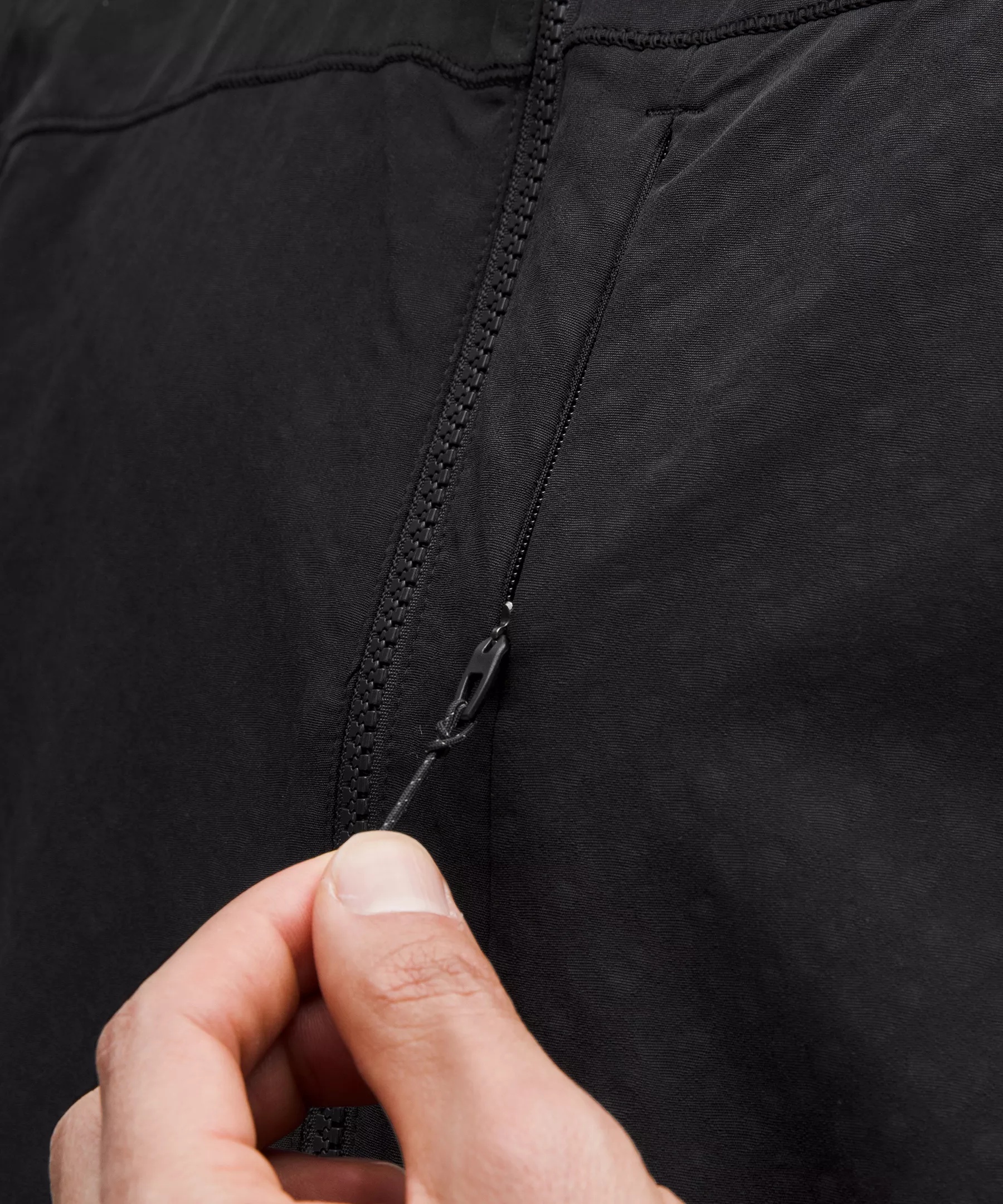 Water-Repellent Fleece Hiking Vest - 6
