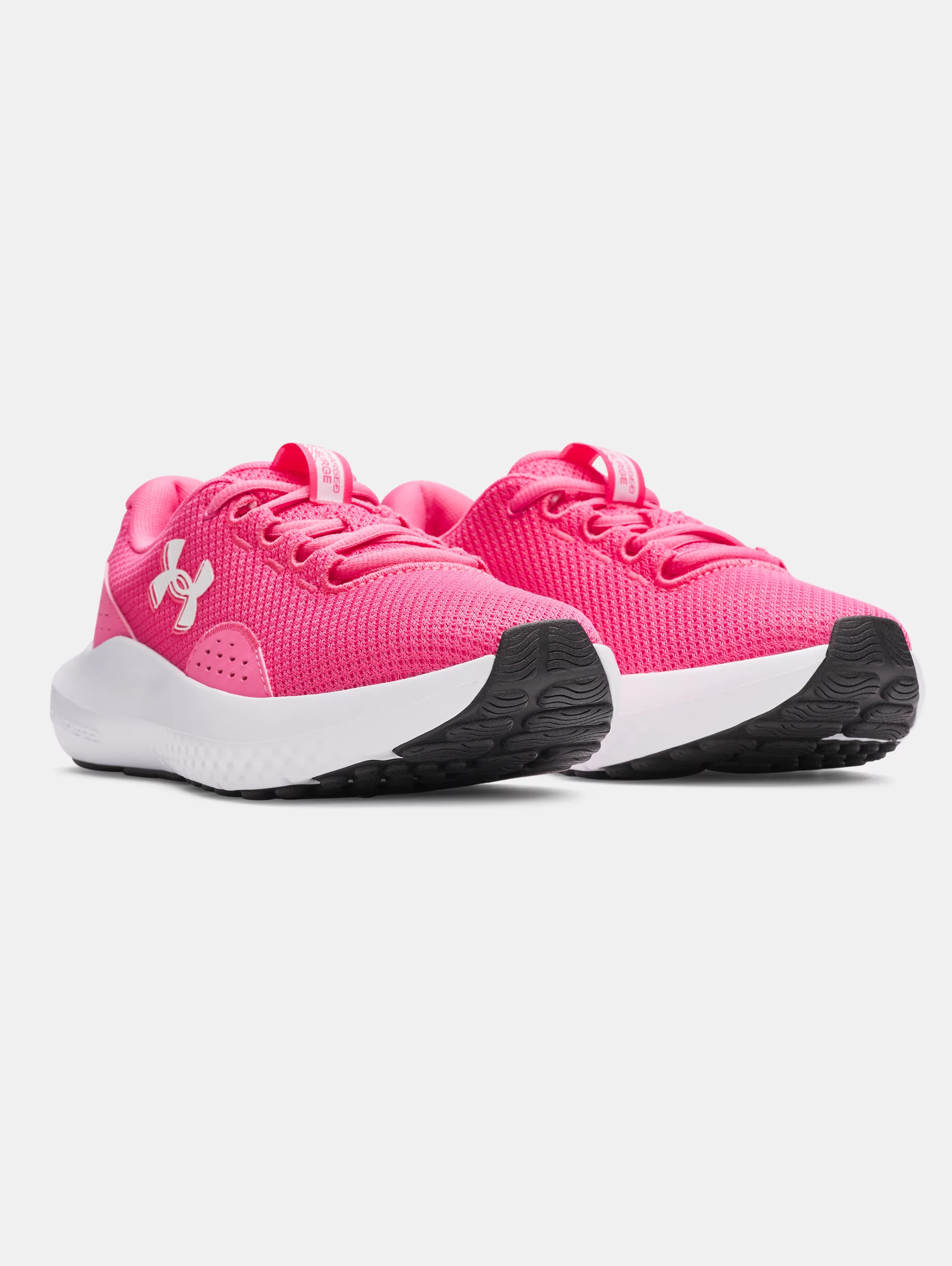 UA Surge 4 - 5
