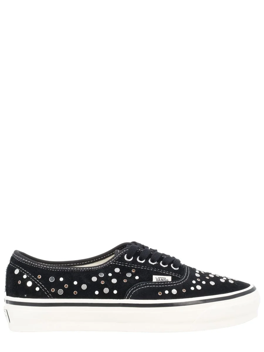 AUTENTIC PREMIUM SNEAKER WITH STUDS - 1