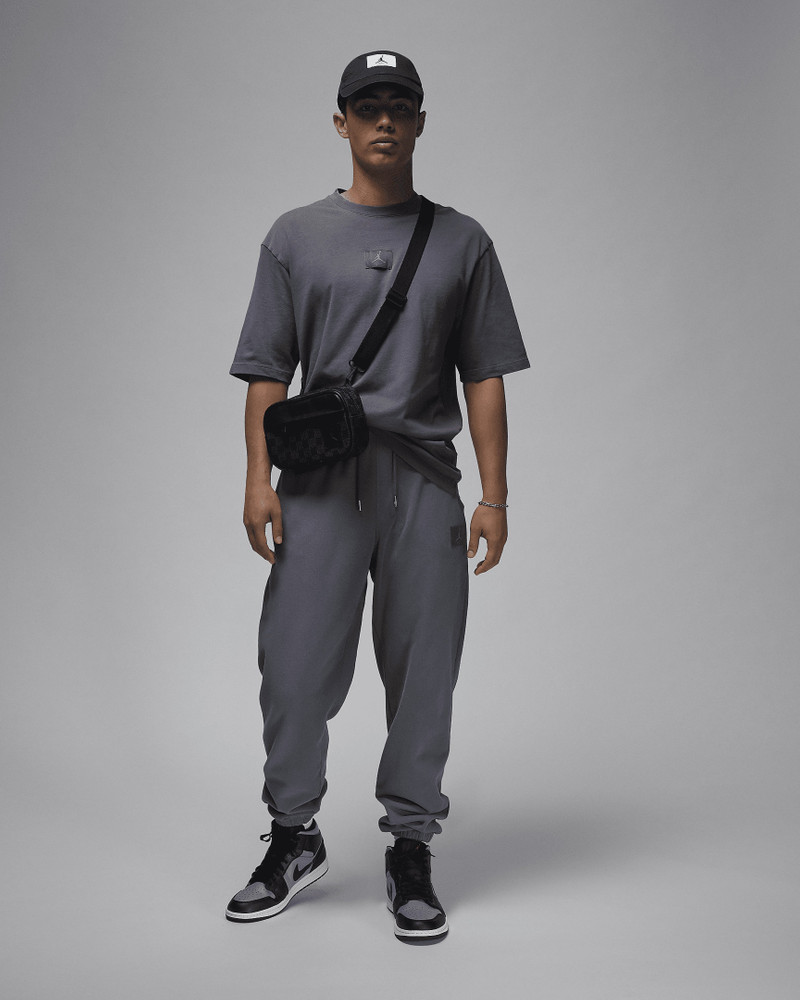 Jordan Flight Essentials 85 Men's Washed T-Shirt 5