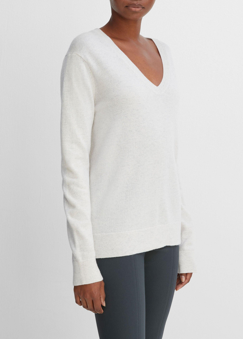 Vince Cashmere Weekend V-Neck Sweater outlook