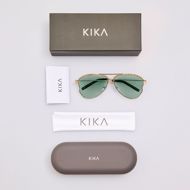 Kika Mendoza Sunglasses in Gold and Green 6