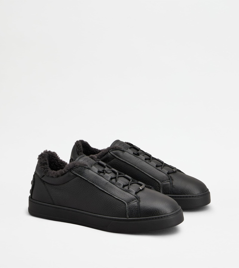 SNEAKERS IN LEATHER - BLACK 2