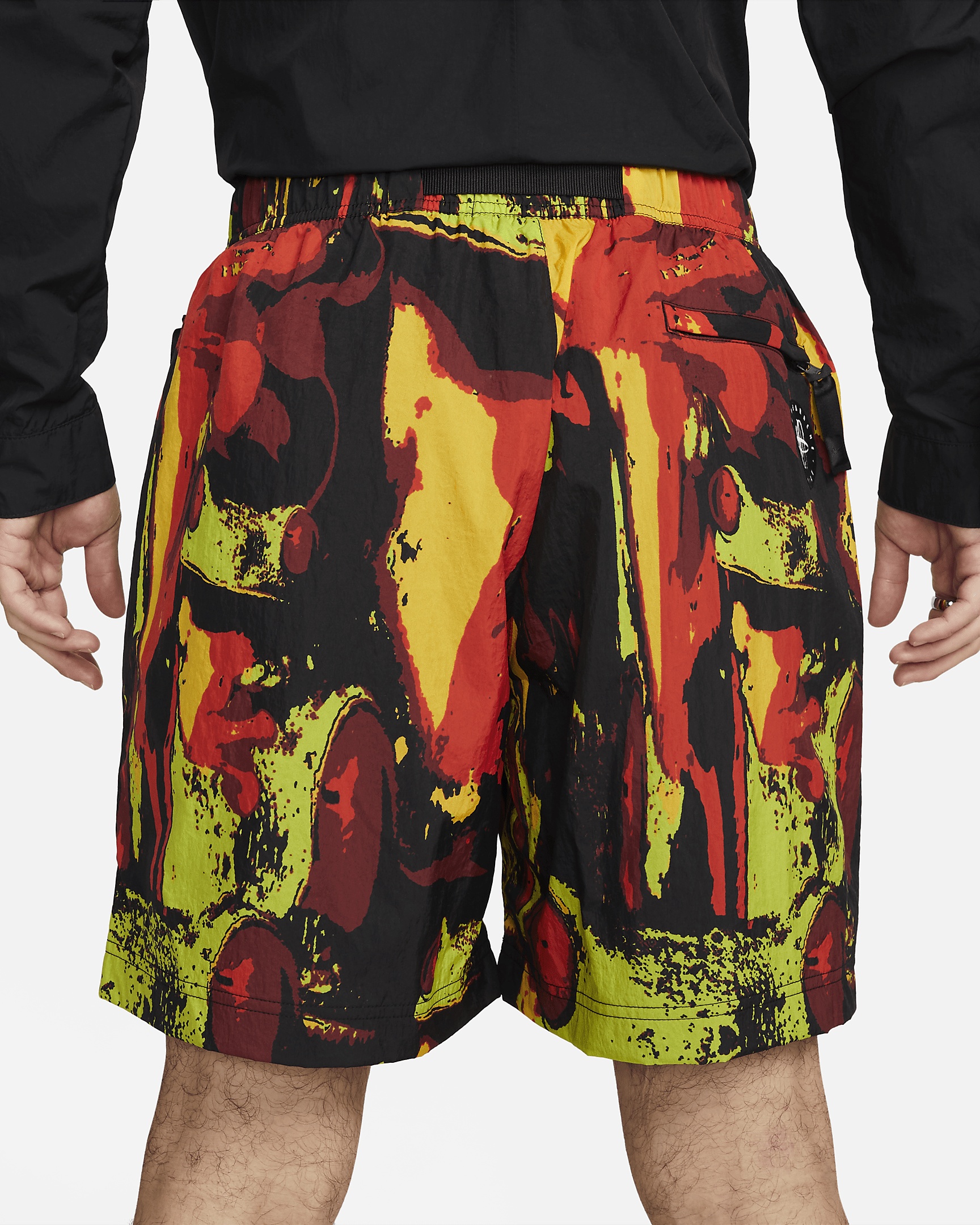 Nike Unisex "Huarache Frog" Woven Shorts - 3