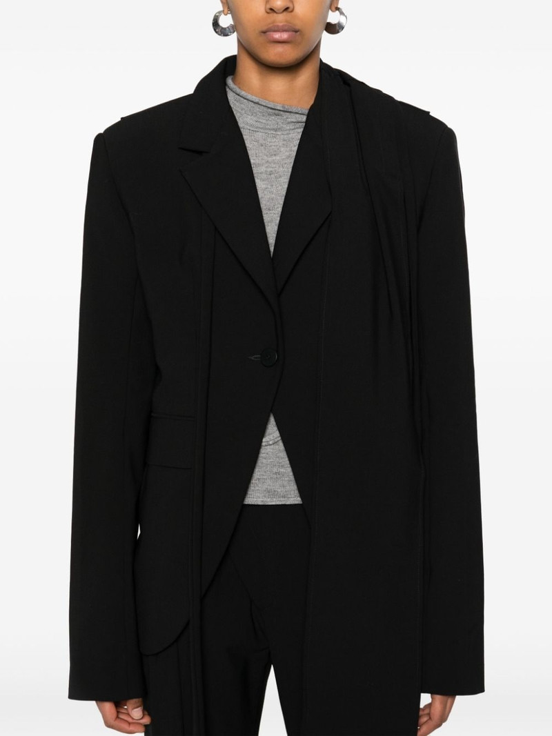 open-back blazer 5