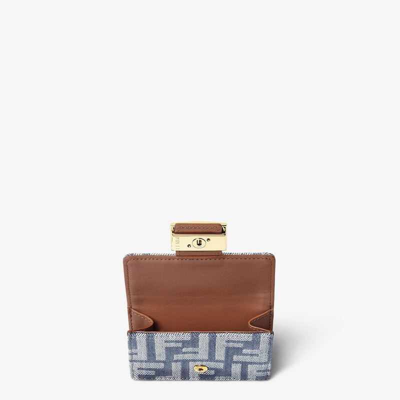 FENDI Baguette Micro Trifold outlook
