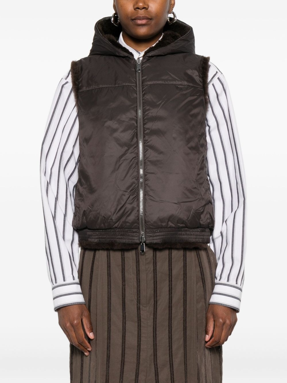 hooded faux-fur gilet - 6