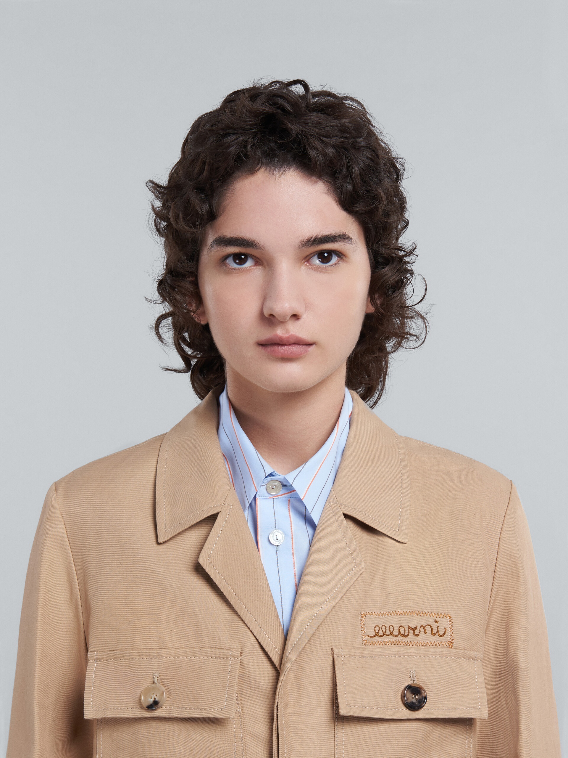SHORT BEIGE JACKET IN TECHNICAL COTTON-LINEN - 4
