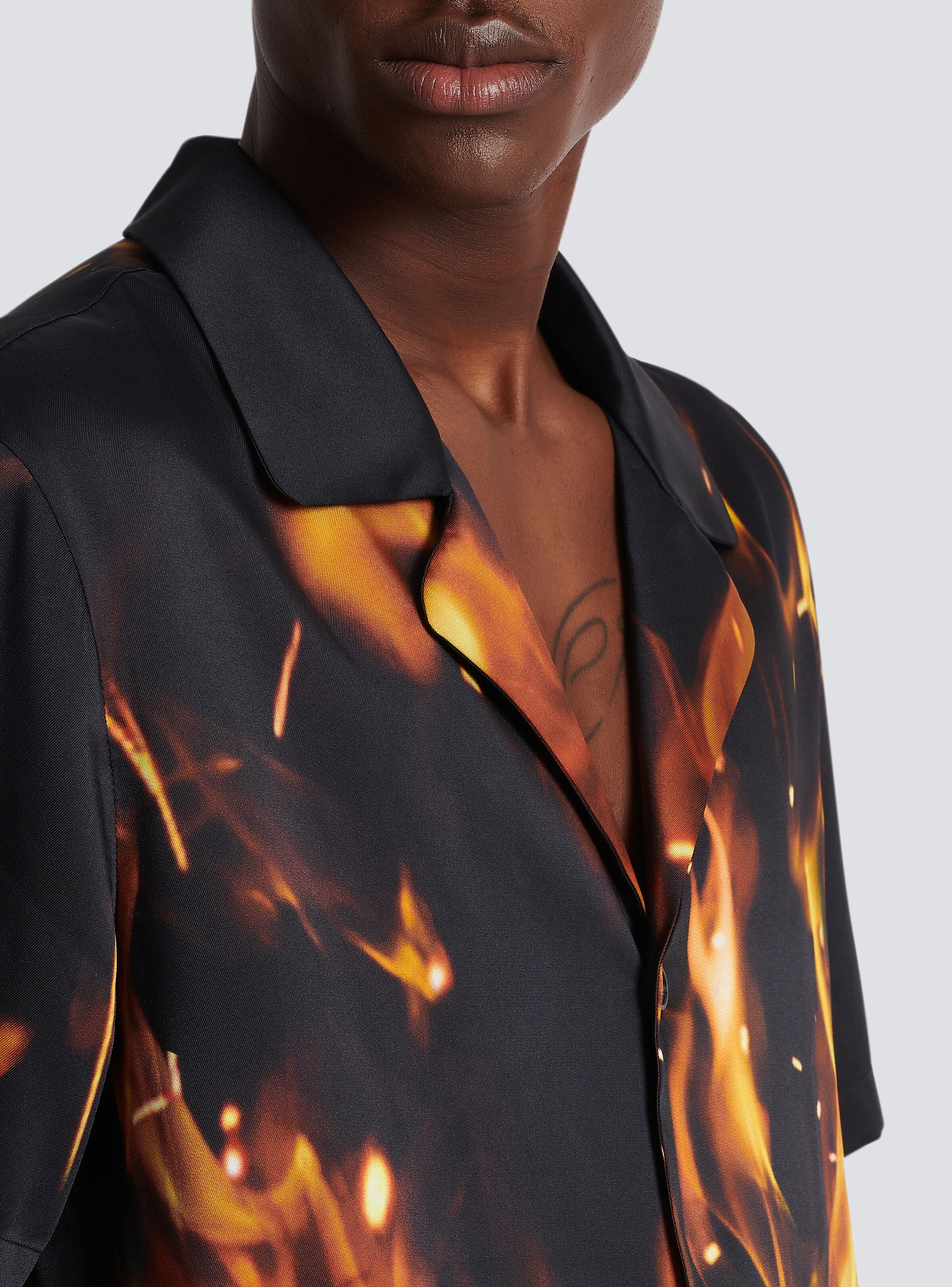 Fire print pyjama-style shirt - 7