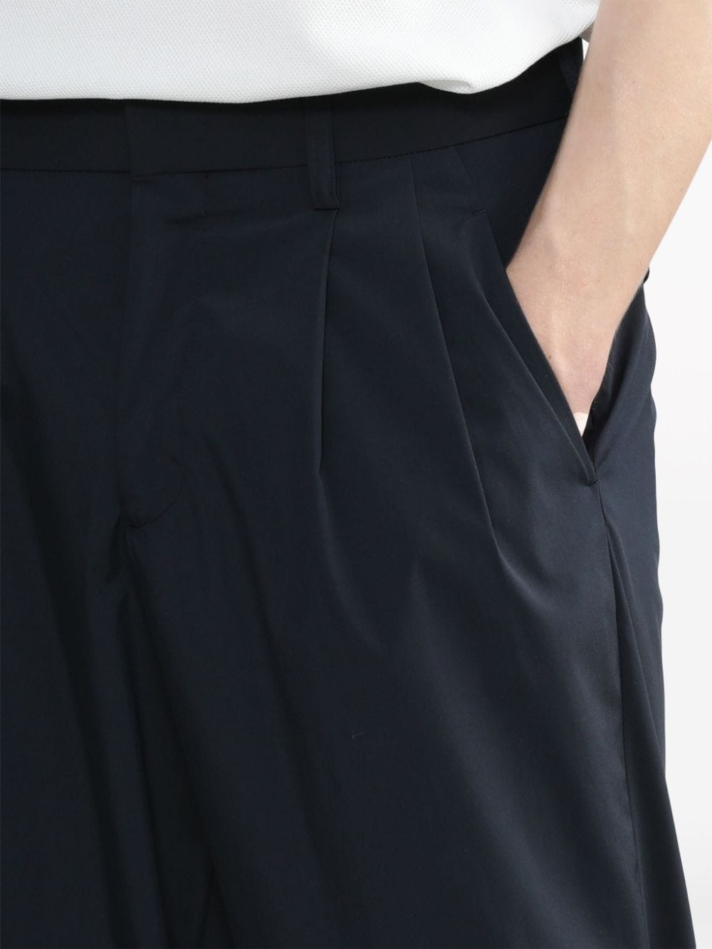 pleat-detail tapered trousers - 5