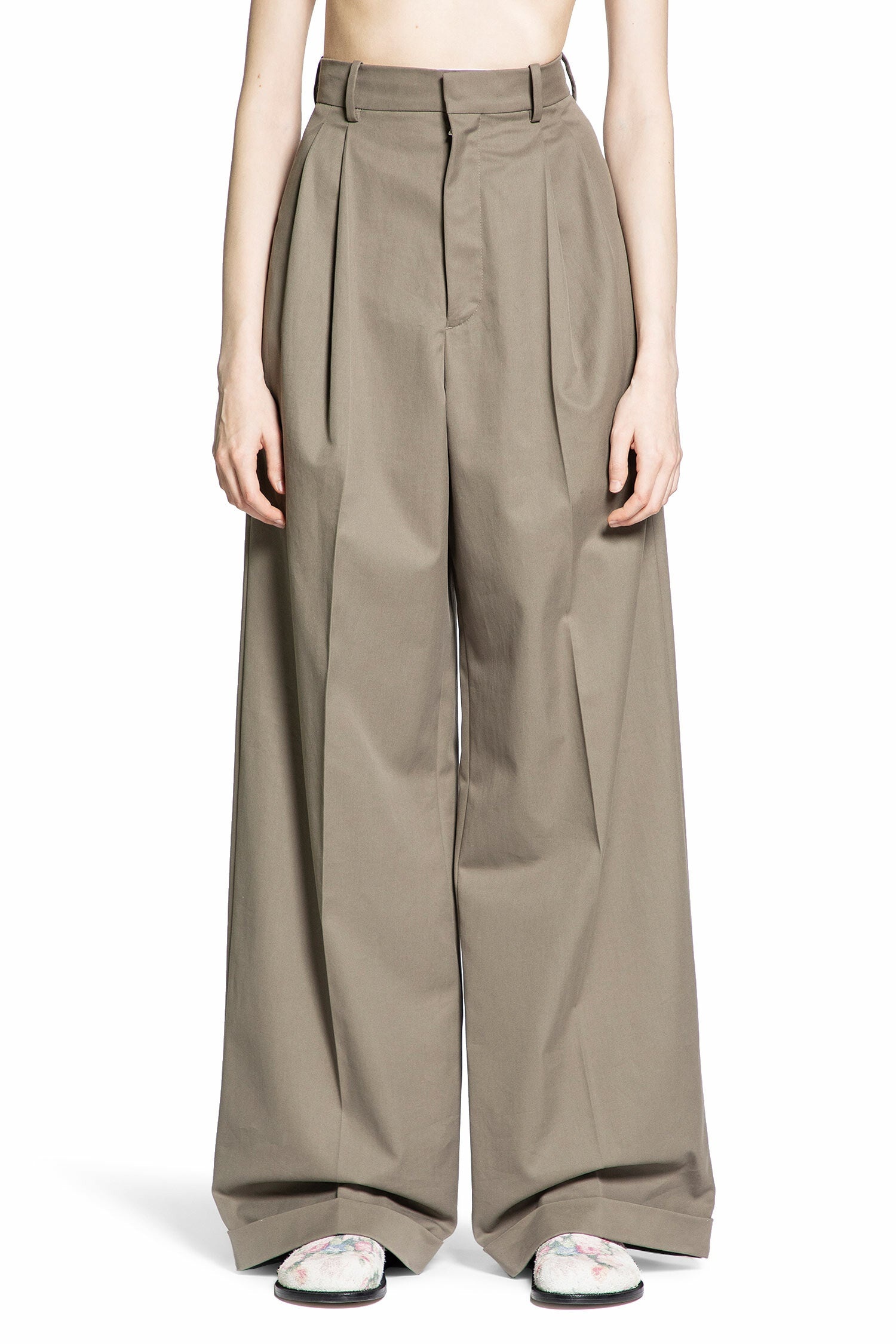 Pleated-Trousers - 1