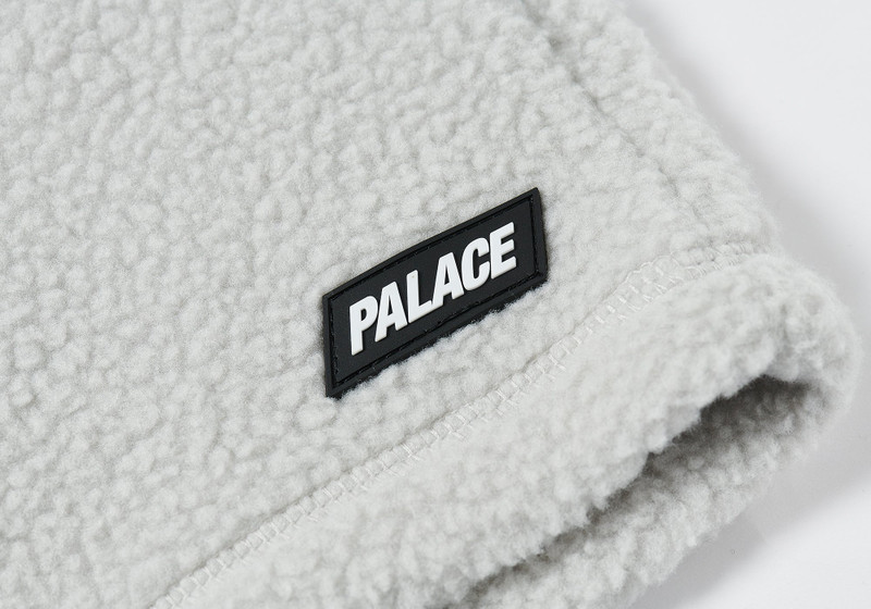 PEAK FLEECE SHORT GREY 3