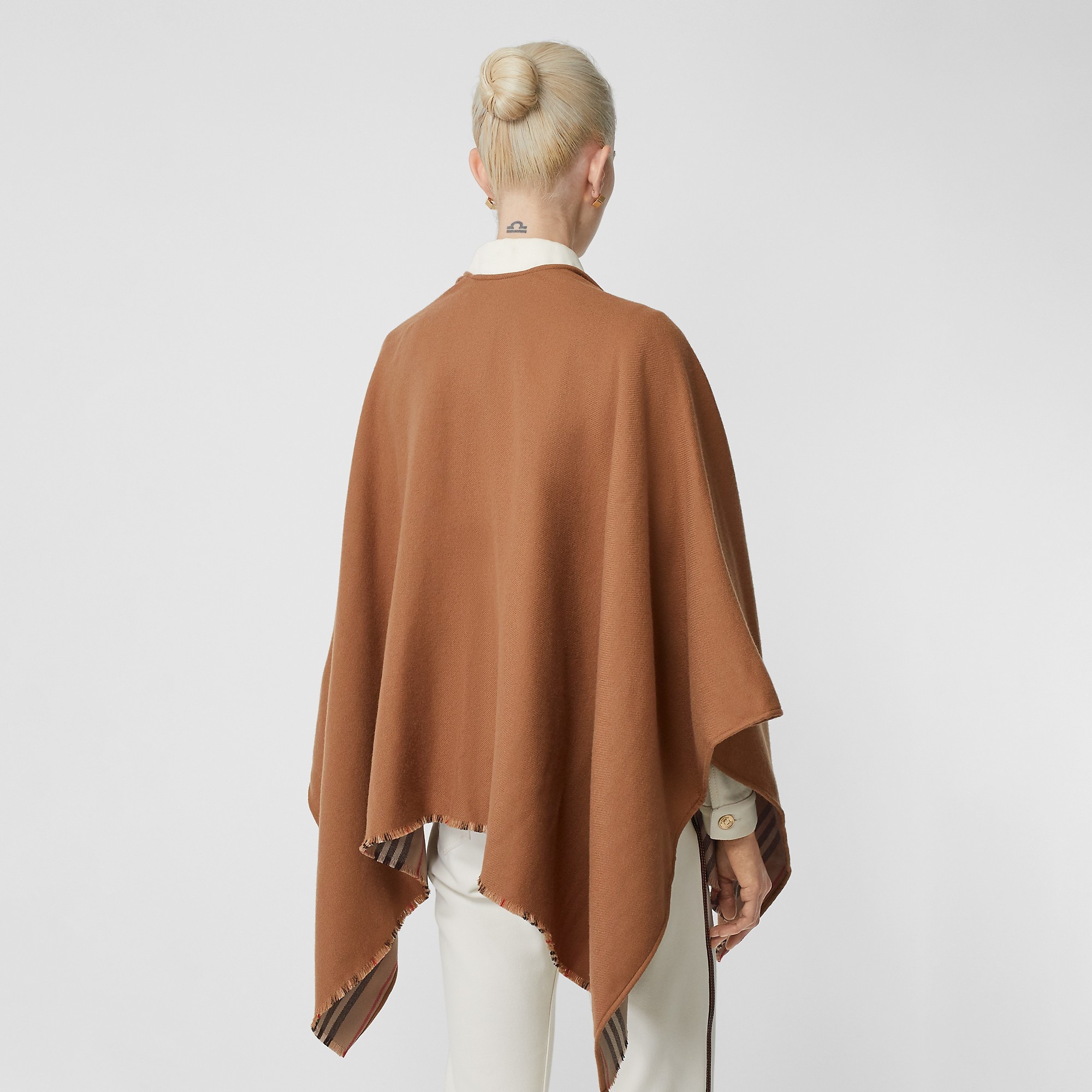 Reversible Icon Stripe Wool Cape - 3
