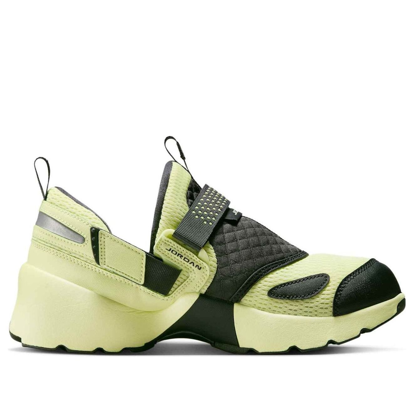 (WMNS) Air Jordan Trunner LX 'Luminous Green' HQ2164-302 - 2