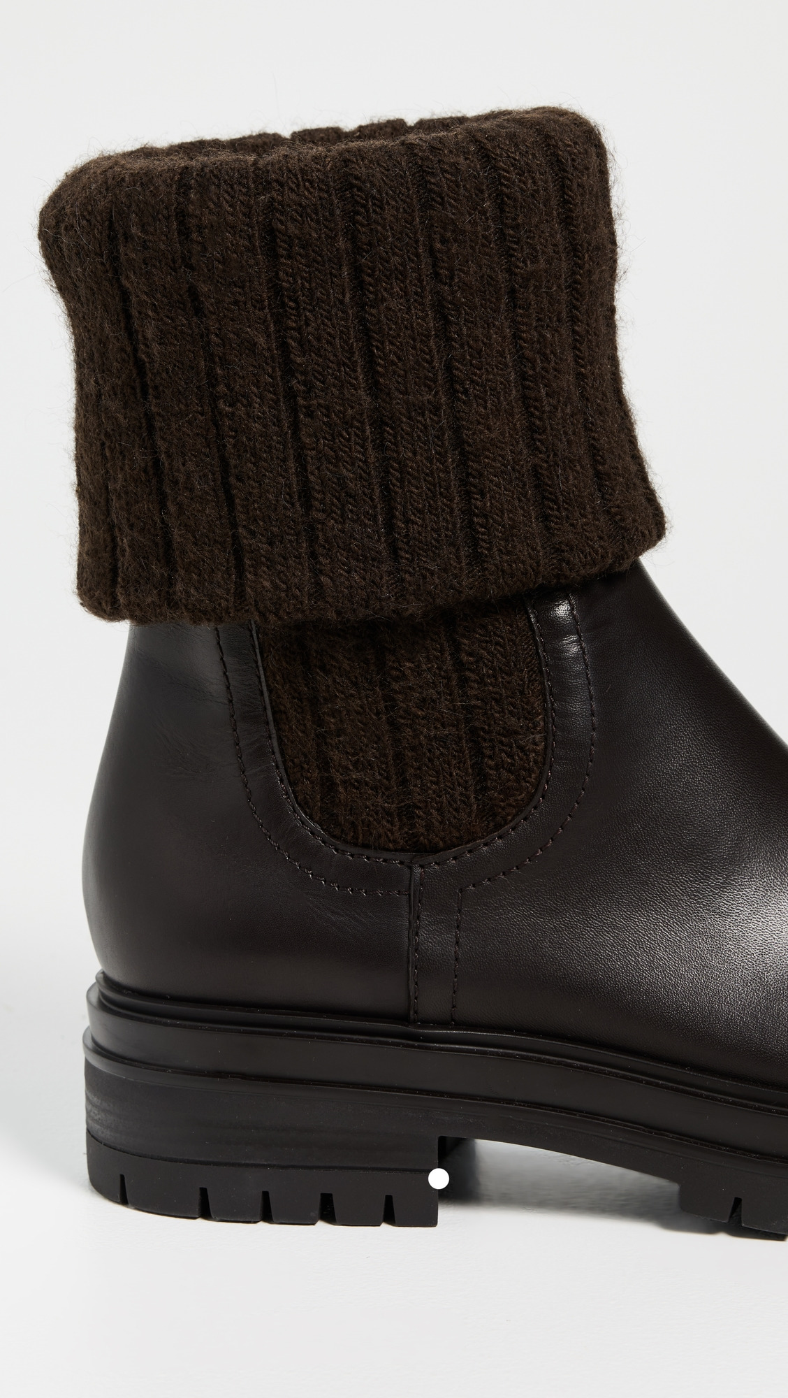 Tenney Calf Knit Chalet Boots - 5