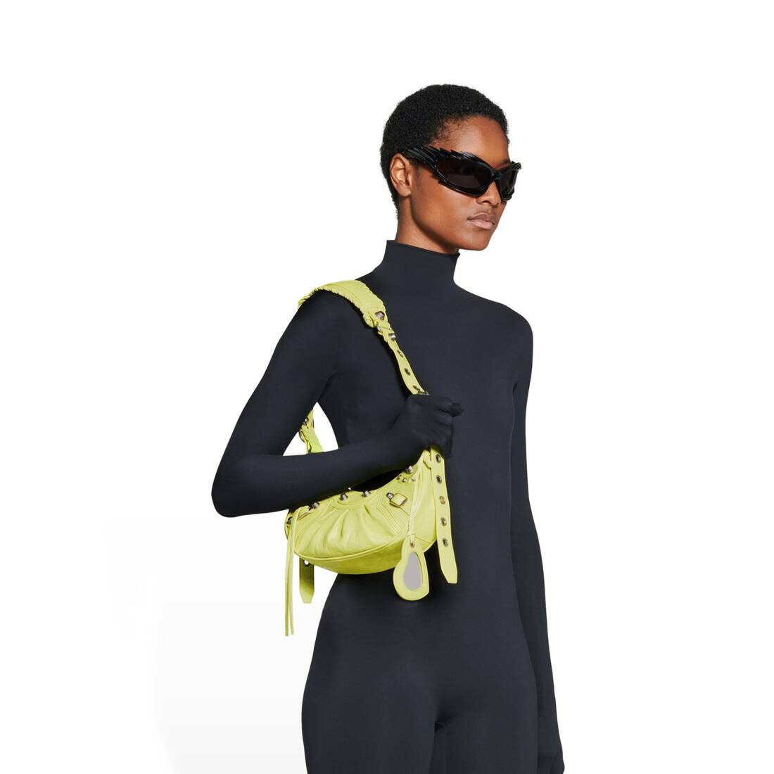 Women's Le Cagole Xs Shoulder Bag in Lime - 2