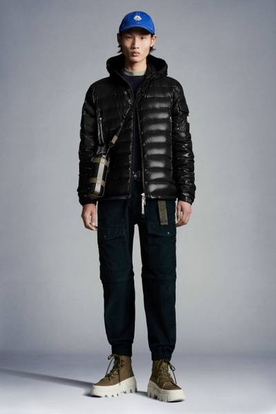 Moncler Galion Short Down Jacket outlook