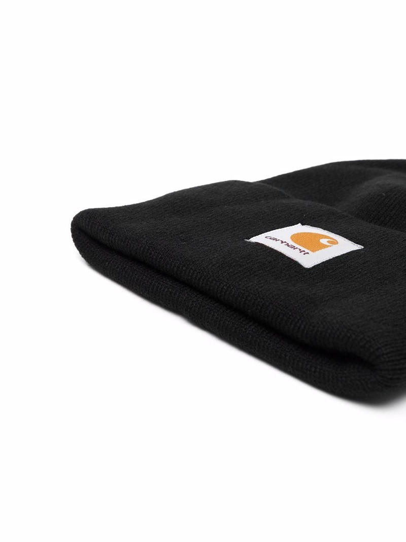 Carhartt logo patch beanie outlook