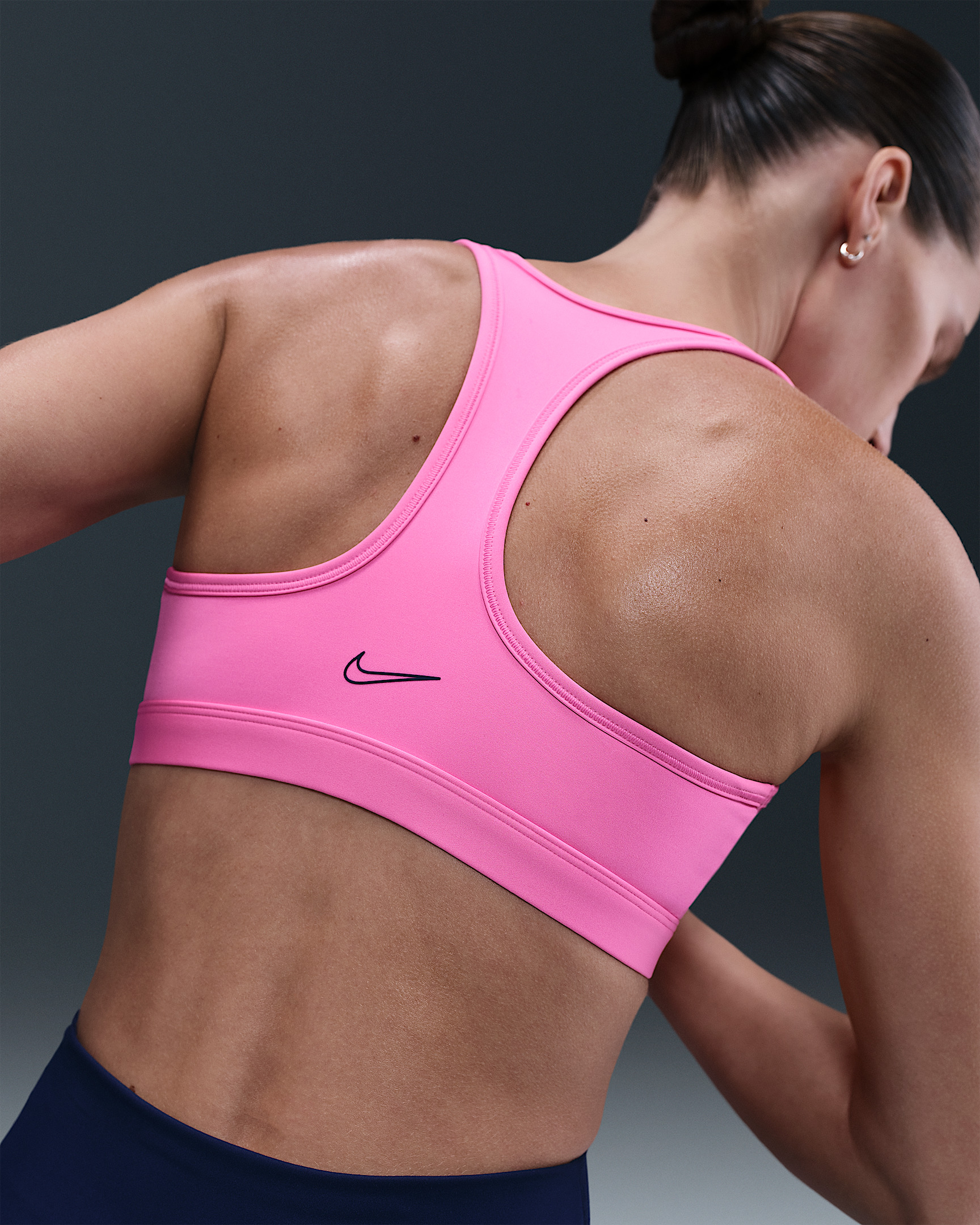 Nike Swoosh Medium Support Women's Padded Sports Bra - 2
