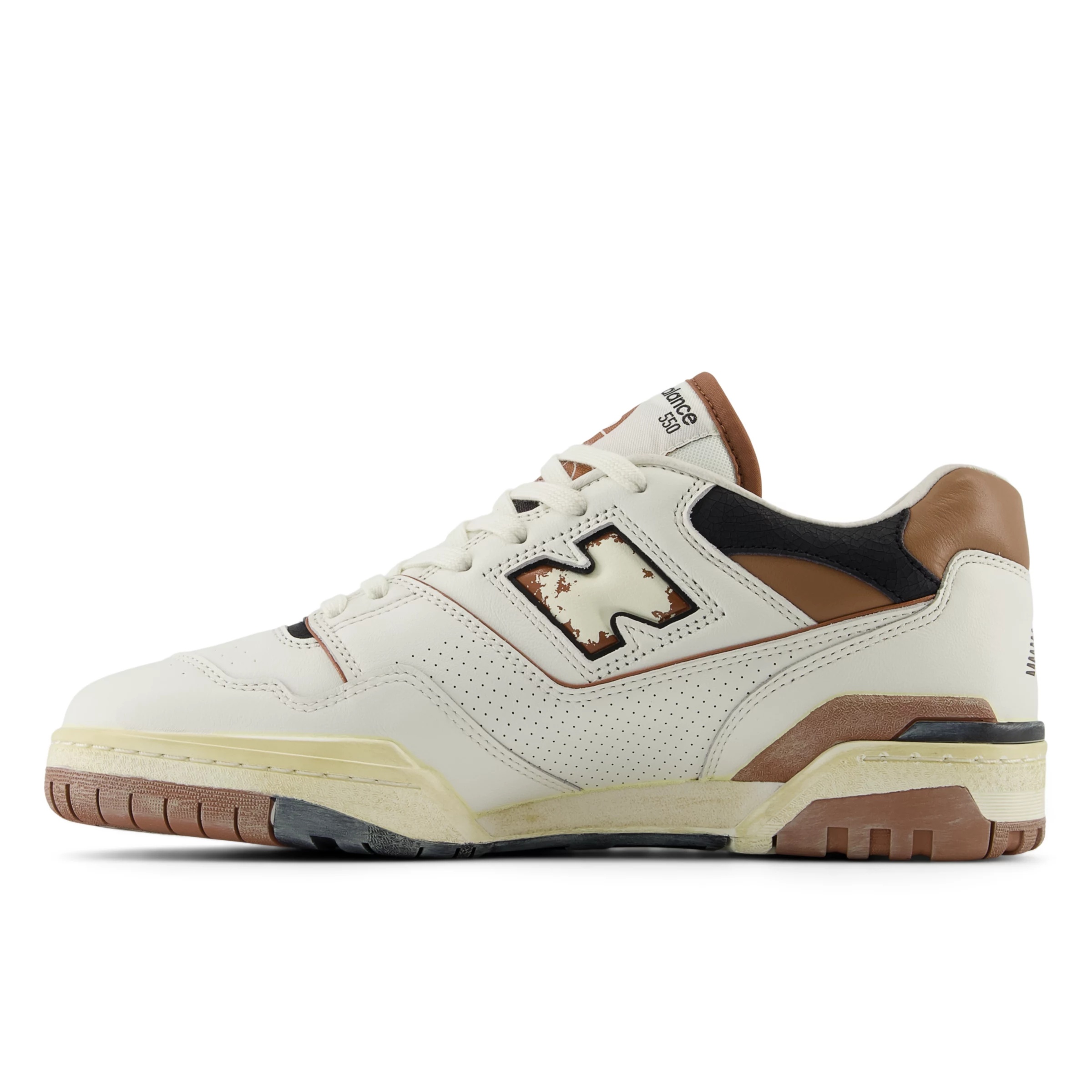 スニーカー New Balance SNEAKER (BB550VGC OFFWHITEBROWN) New Balance 550 Sneakers Off White / Brown | slamjam