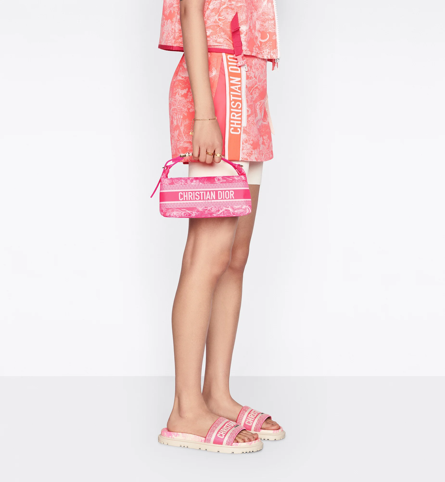 Dior Medium DiorTravel Nomad Pouch | REVERSIBLE