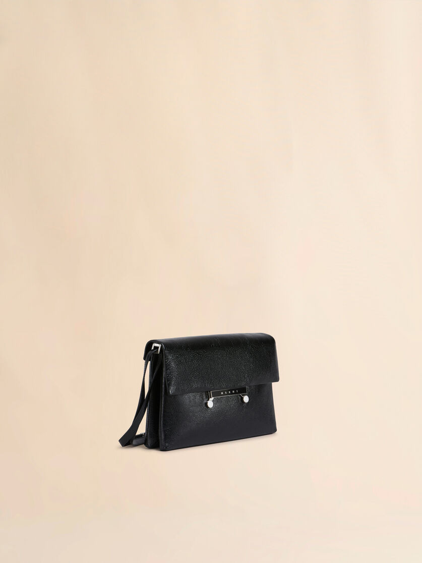 BLACK CRAQUELÉ PATENT LEATHER MEDIUM ENVELOPE BAG - 6