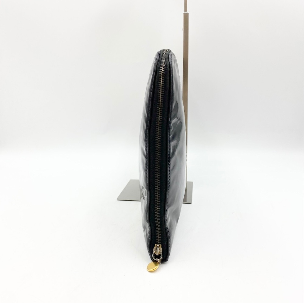 Chanel No.4 Black Patent Leather Big CC Clutch - 4