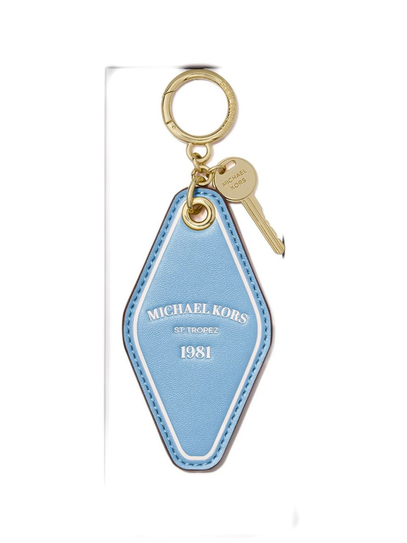 diamond-shaped key charm 4