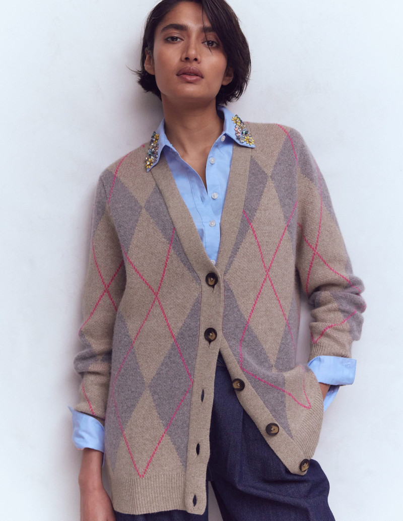 Quinn Boyfriend Cardigan-Neutral Argyle 1