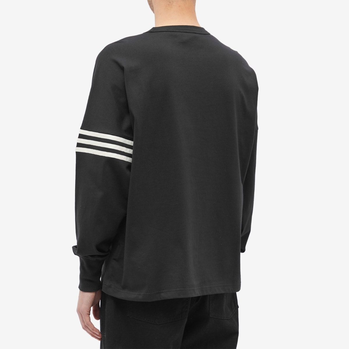 Adidas Long Sleeve Neuclassics T-Shirt - 3